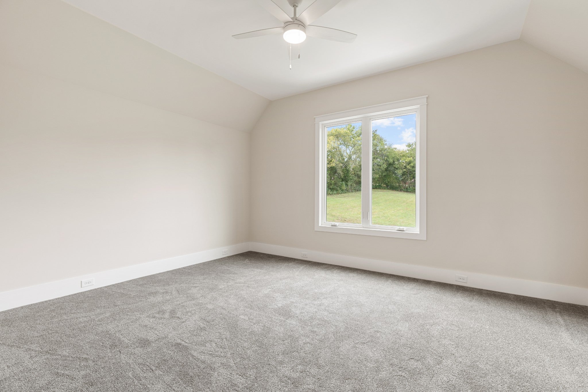 Lebanon, Tennessee, 37090, United States, 5 Bedrooms Bedrooms, ,7 BathroomsBathrooms,Residential,Active,1927656