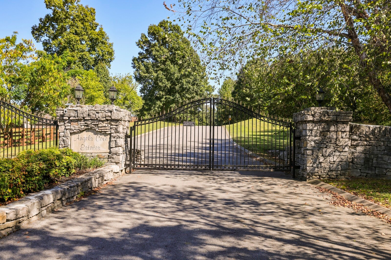 Lebanon, Tennessee, 37087, United States, 5 Bedrooms Bedrooms, ,6 BathroomsBathrooms,Residential,Active,2001060