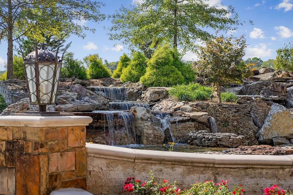Smithville, Tennessee, 37166, United States, ,7 BathroomsBathrooms,Residential,Active,1769789