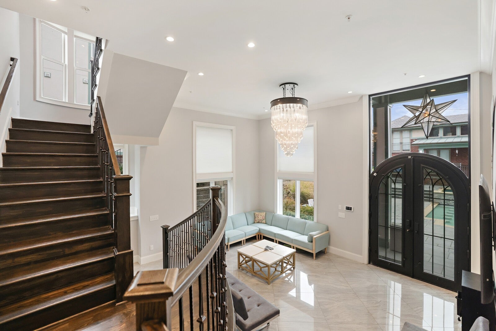 Nashville, Tennessee, 37206, United States, 7 Bedrooms Bedrooms, ,8 BathroomsBathrooms,Residential,Active,2006799