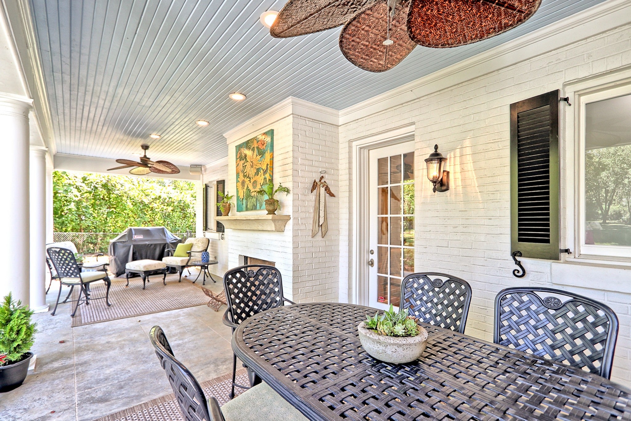 Columbia, Tennessee, 38401, United States, 4 Bedrooms Bedrooms, ,6 BathroomsBathrooms,Residential,Active,1944070