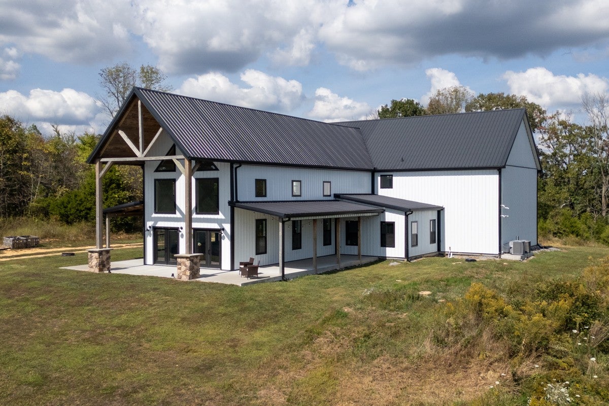 Westmoreland, Tennessee, 37186, United States, 3 Bedrooms Bedrooms, ,3 BathroomsBathrooms,Residential,Active,1964466