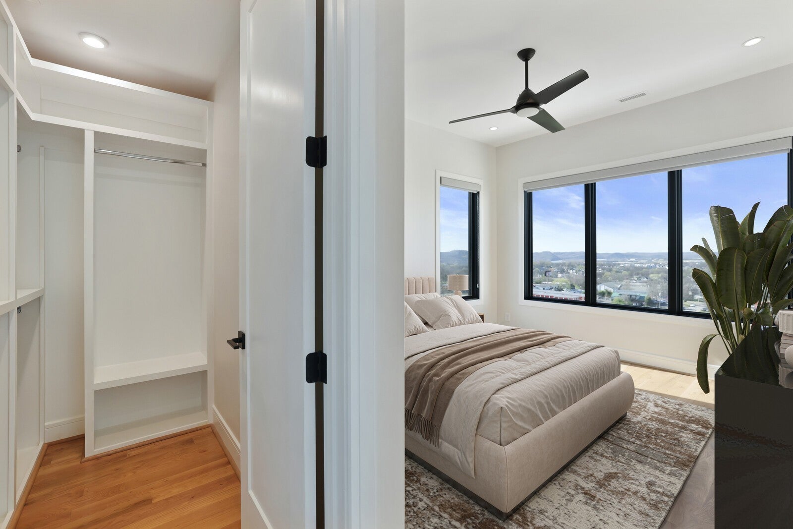 Nashville, Tennessee, 37209, United States, 4 Bedrooms Bedrooms, ,5 BathroomsBathrooms,Residential,Active,2007005