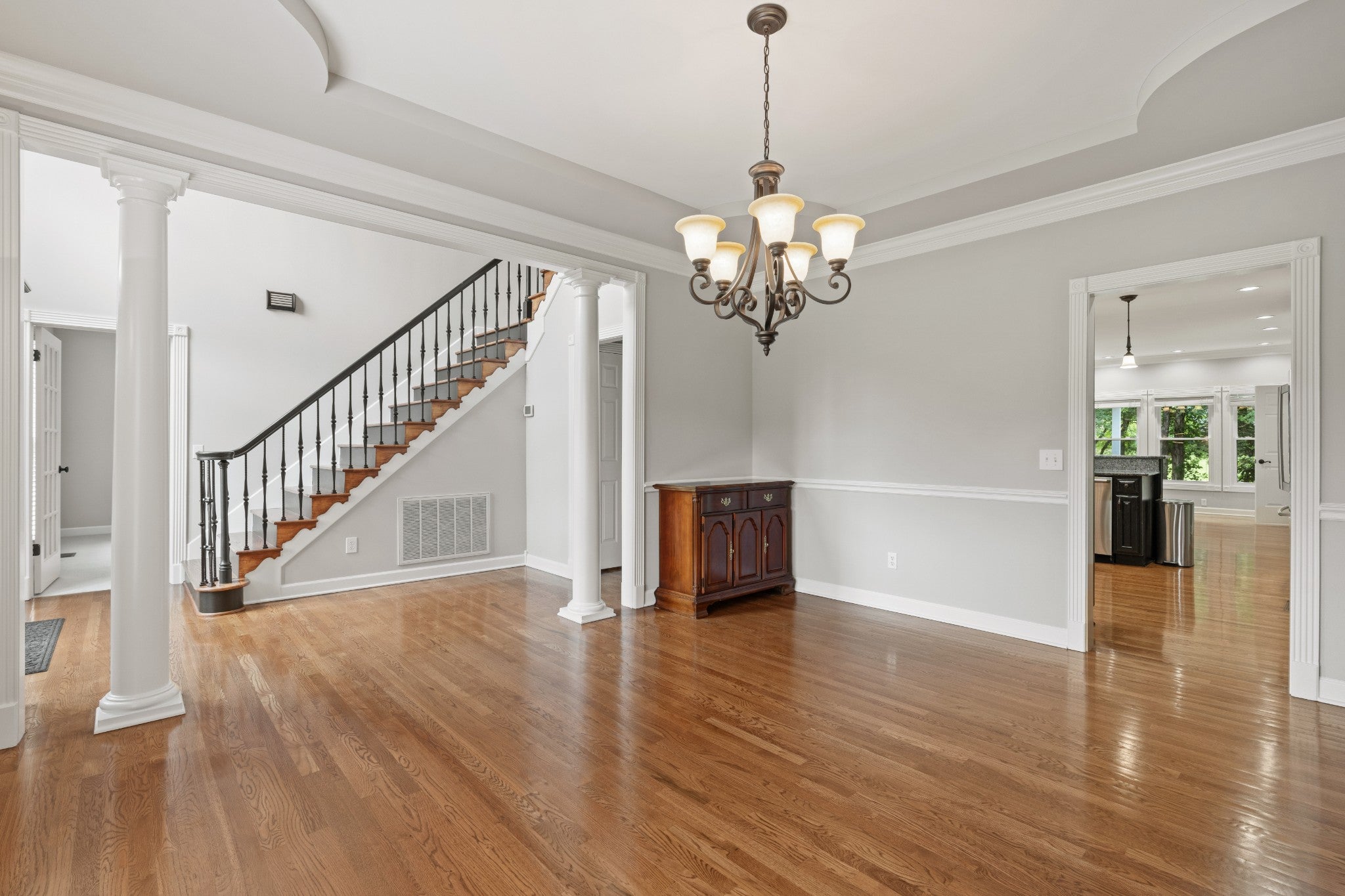 Gallatin, Tennessee, 37066, United States, 4 Bedrooms Bedrooms, ,5 BathroomsBathrooms,Residential,Active,1834473