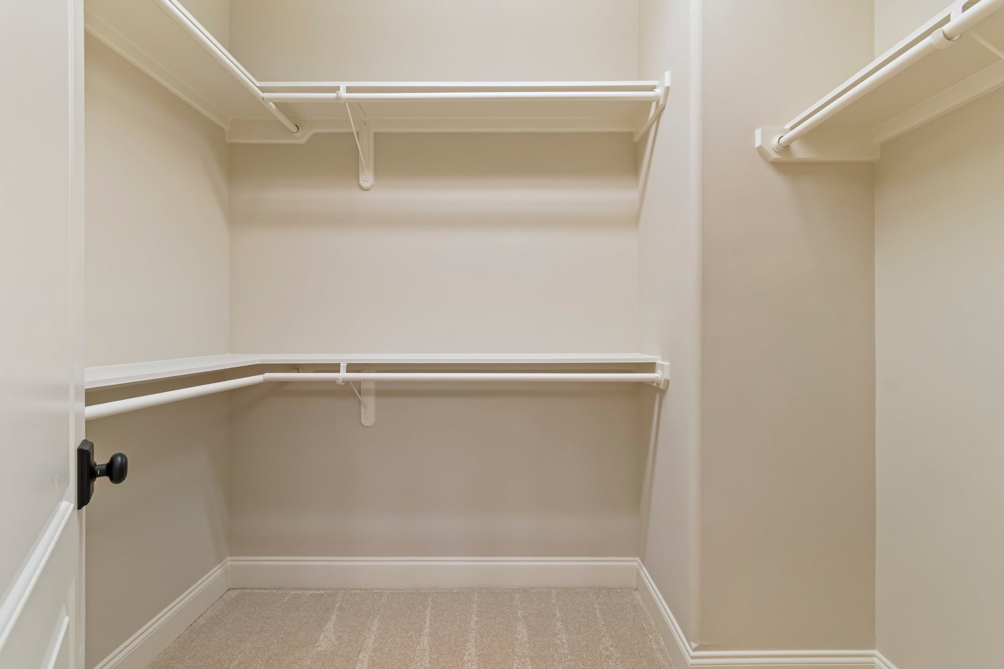 Brentwood, Tennessee, 37027, United States, 5 Bedrooms Bedrooms, ,6 BathroomsBathrooms,Residential,Active,1985582