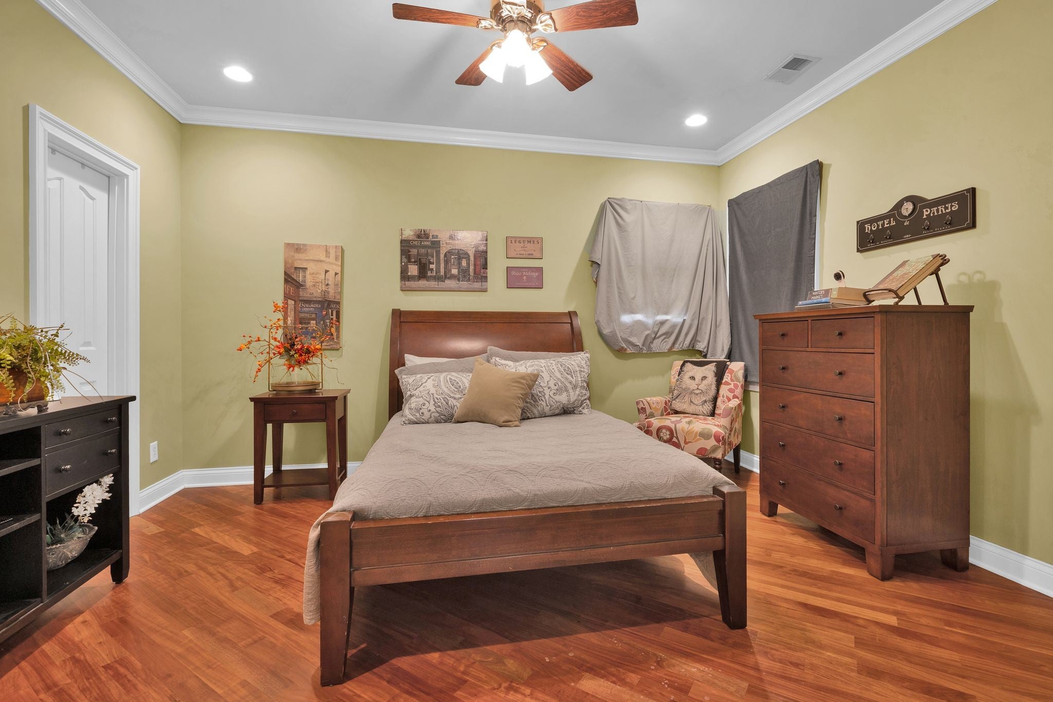 Franklin, Tennessee, 37064, United States, ,5 BathroomsBathrooms,Residential,Active,1824901