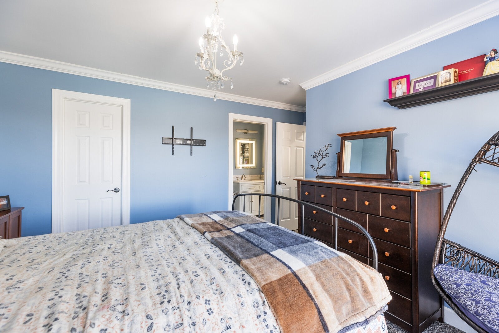 Brentwood, Tennessee, 37027, United States, 5 Bedrooms Bedrooms, ,4 BathroomsBathrooms,Residential,Active,2006880