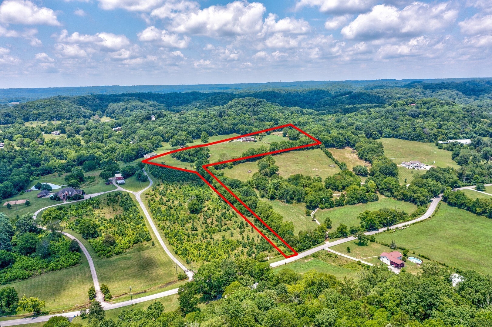 Goodlettsville, Tennessee, 37072, United States, 4 Bedrooms Bedrooms, ,4 BathroomsBathrooms,Residential,Active,1853351