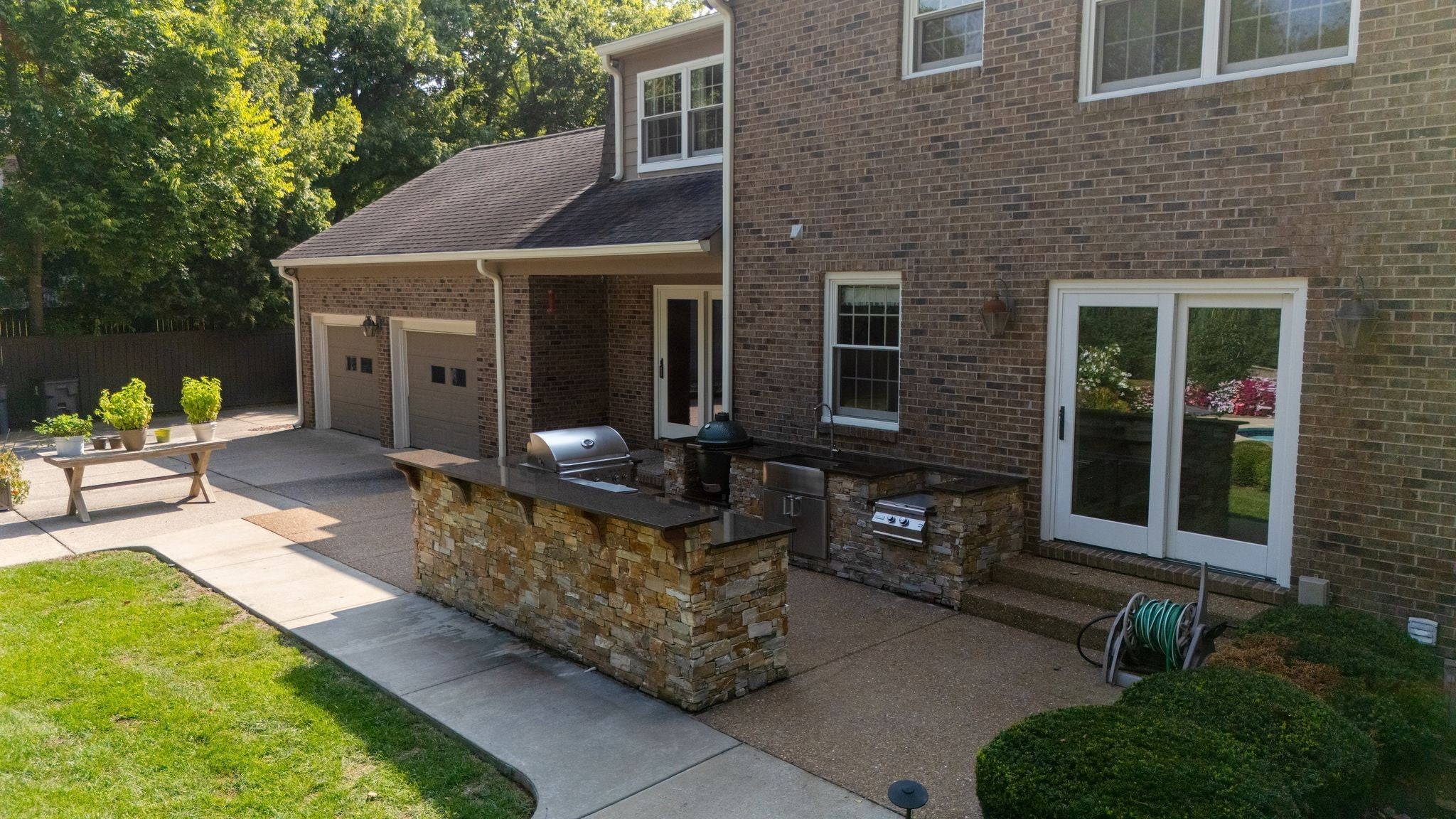 Nashville, Tennessee, 37221, United States, 4 Bedrooms Bedrooms, ,3 BathroomsBathrooms,Residential,Active,1967104