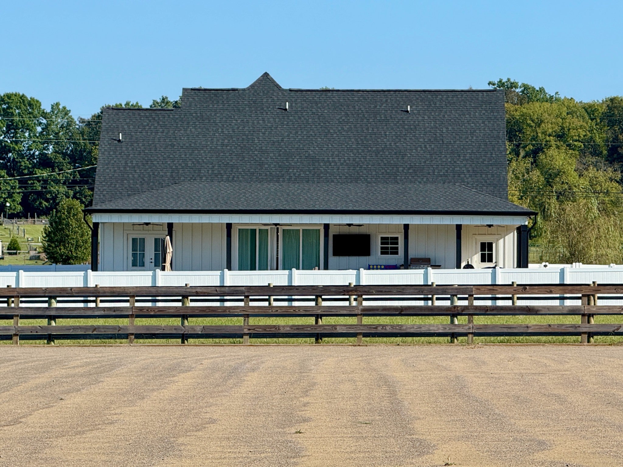 Lebanon, Tennessee, 37090, United States, 3 Bedrooms Bedrooms, ,4 BathroomsBathrooms,Residential,Active,1954332