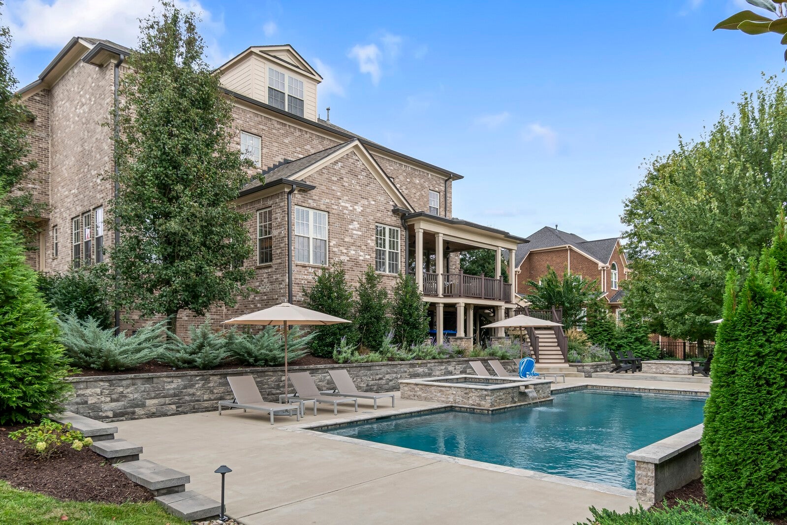 Brentwood, Tennessee, 37027, United States, 5 Bedrooms Bedrooms, ,7 BathroomsBathrooms,Residential,Active,2011215