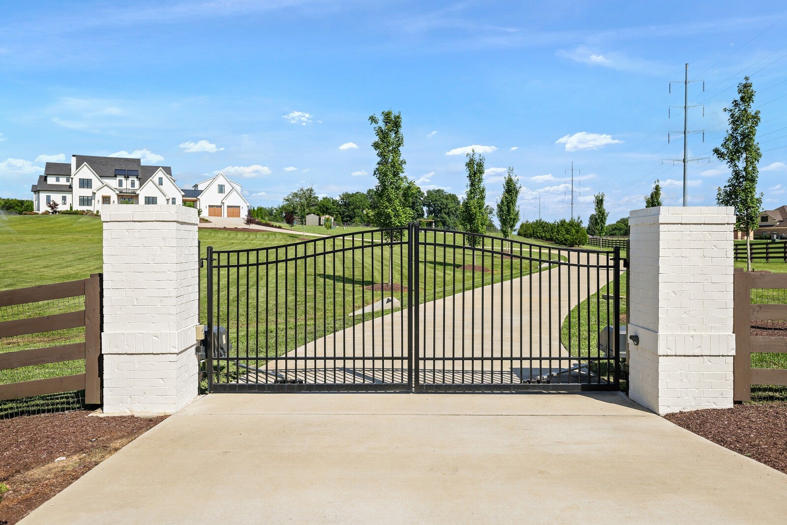Franklin, Tennessee, 37067, United States, 5 Bedrooms Bedrooms, ,6 BathroomsBathrooms,Residential,Active,1871226