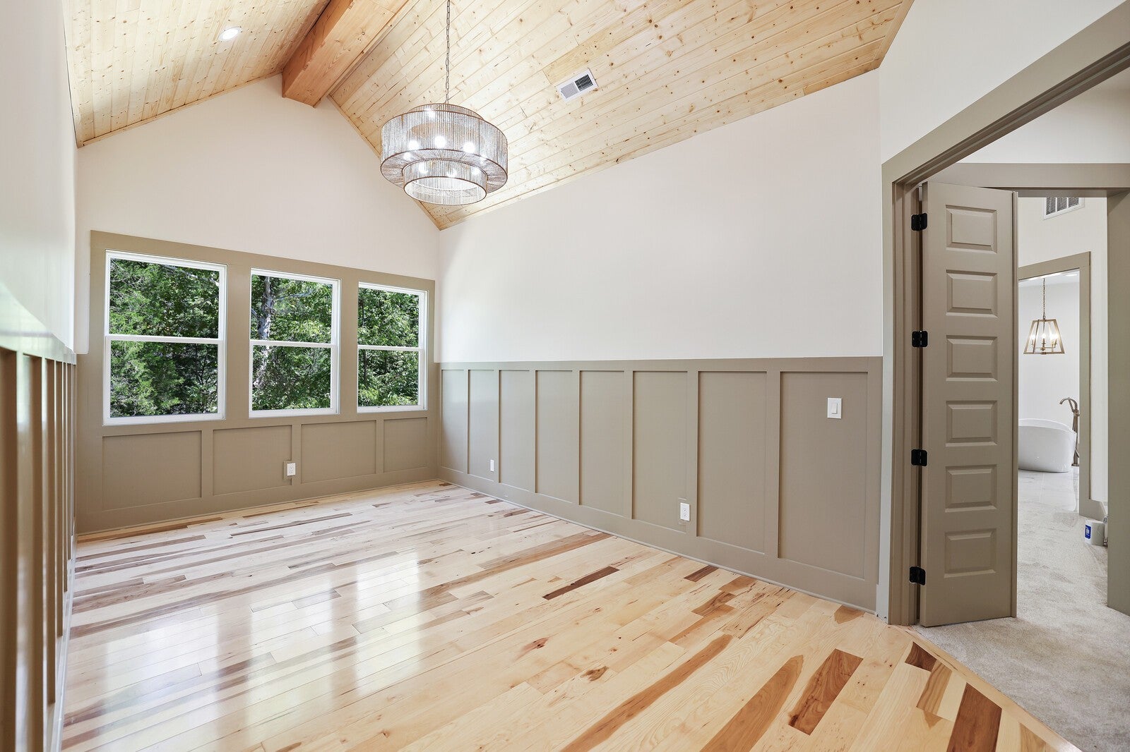 Lebanon, Tennessee, 37087, United States, 5 Bedrooms Bedrooms, ,6 BathroomsBathrooms,Residential,Active,2001060