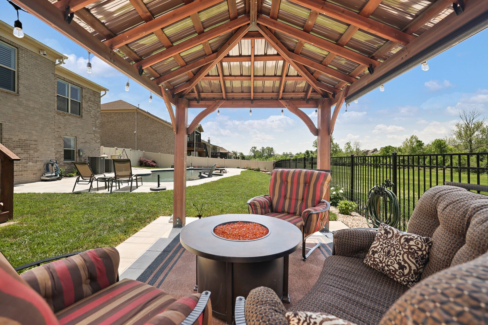 Spring Hill, Tennessee, 37174, United States, 5 Bedrooms Bedrooms, ,5 BathroomsBathrooms,Residential,Active,1790153