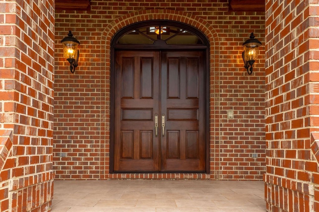 Hendersonville, Tennessee, 37075, United States, 4 Bedrooms Bedrooms, ,4 BathroomsBathrooms,Residential,Active,1936380