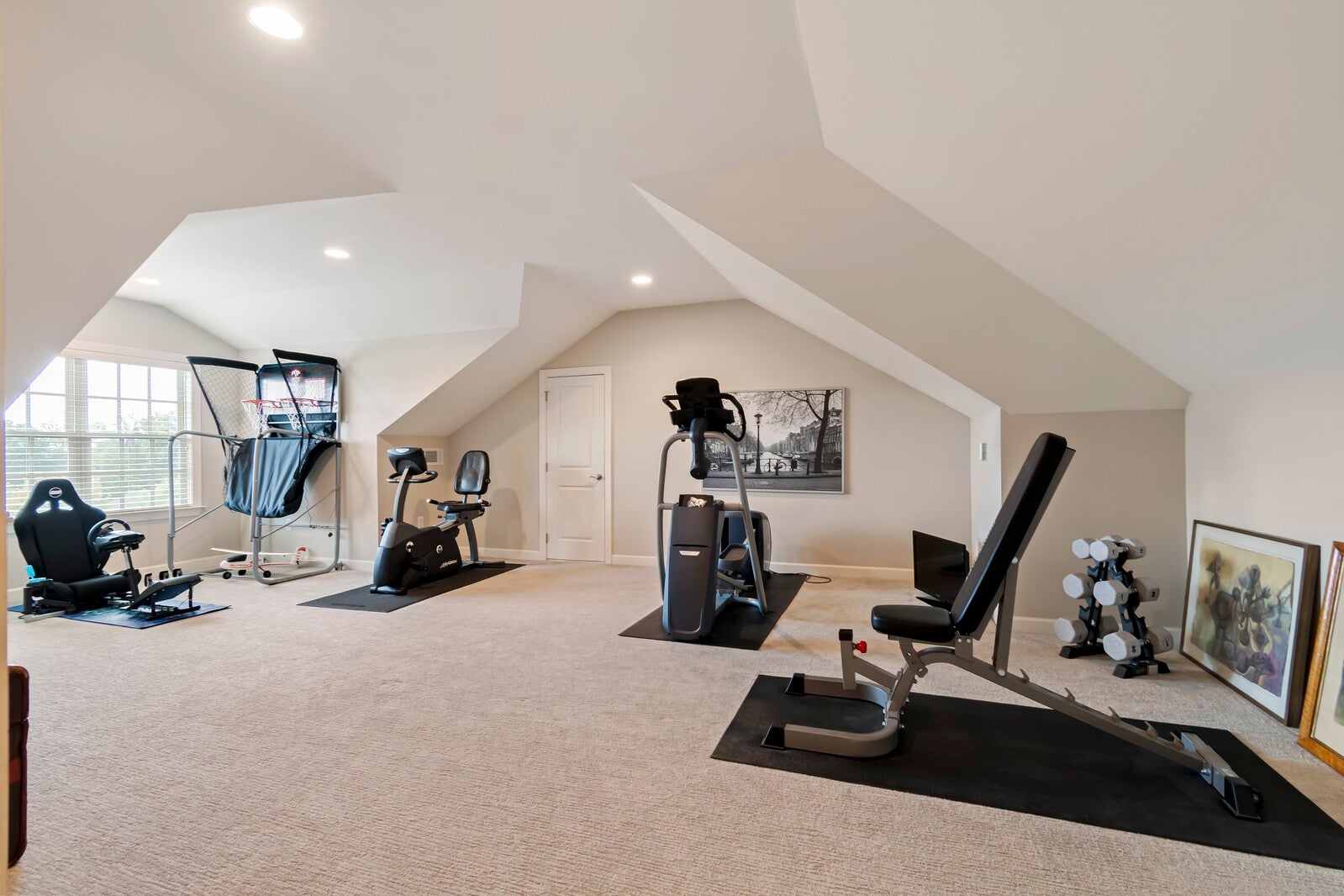 Brentwood, Tennessee, 37027, United States, 5 Bedrooms Bedrooms, ,7 BathroomsBathrooms,Residential,Active,2011215