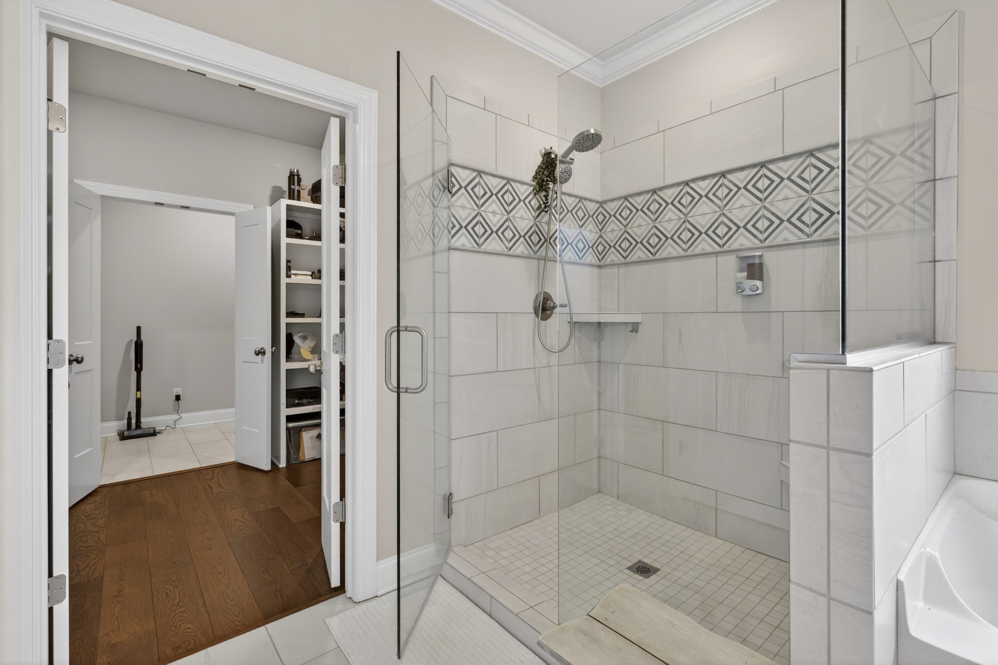 Mount Juliet, Tennessee, 37122, United States, 4 Bedrooms Bedrooms, ,3 BathroomsBathrooms,Residential,Active,2002670