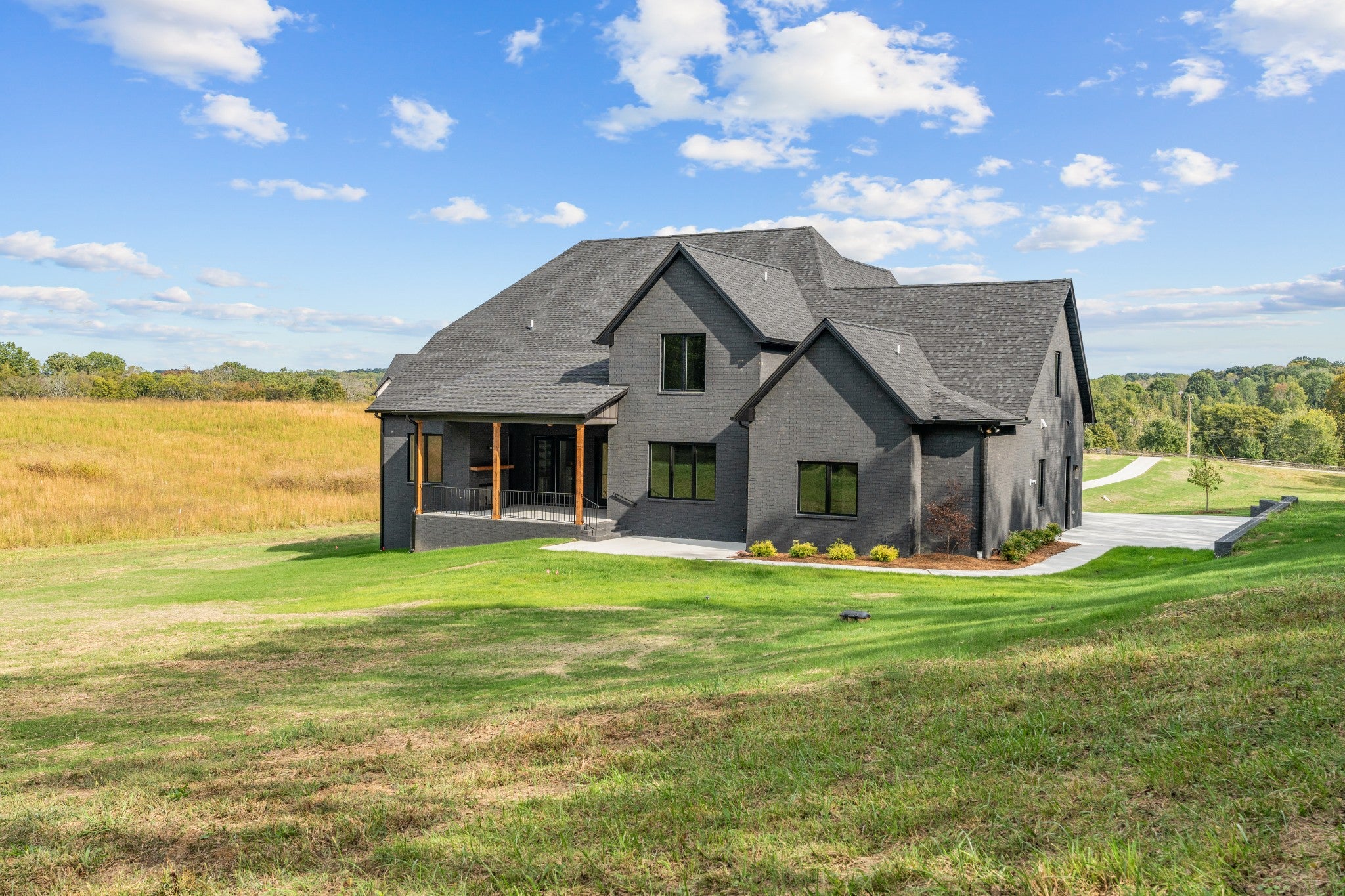 Lebanon, Tennessee, 37090, United States, 5 Bedrooms Bedrooms, ,7 BathroomsBathrooms,Residential,Active,1927656