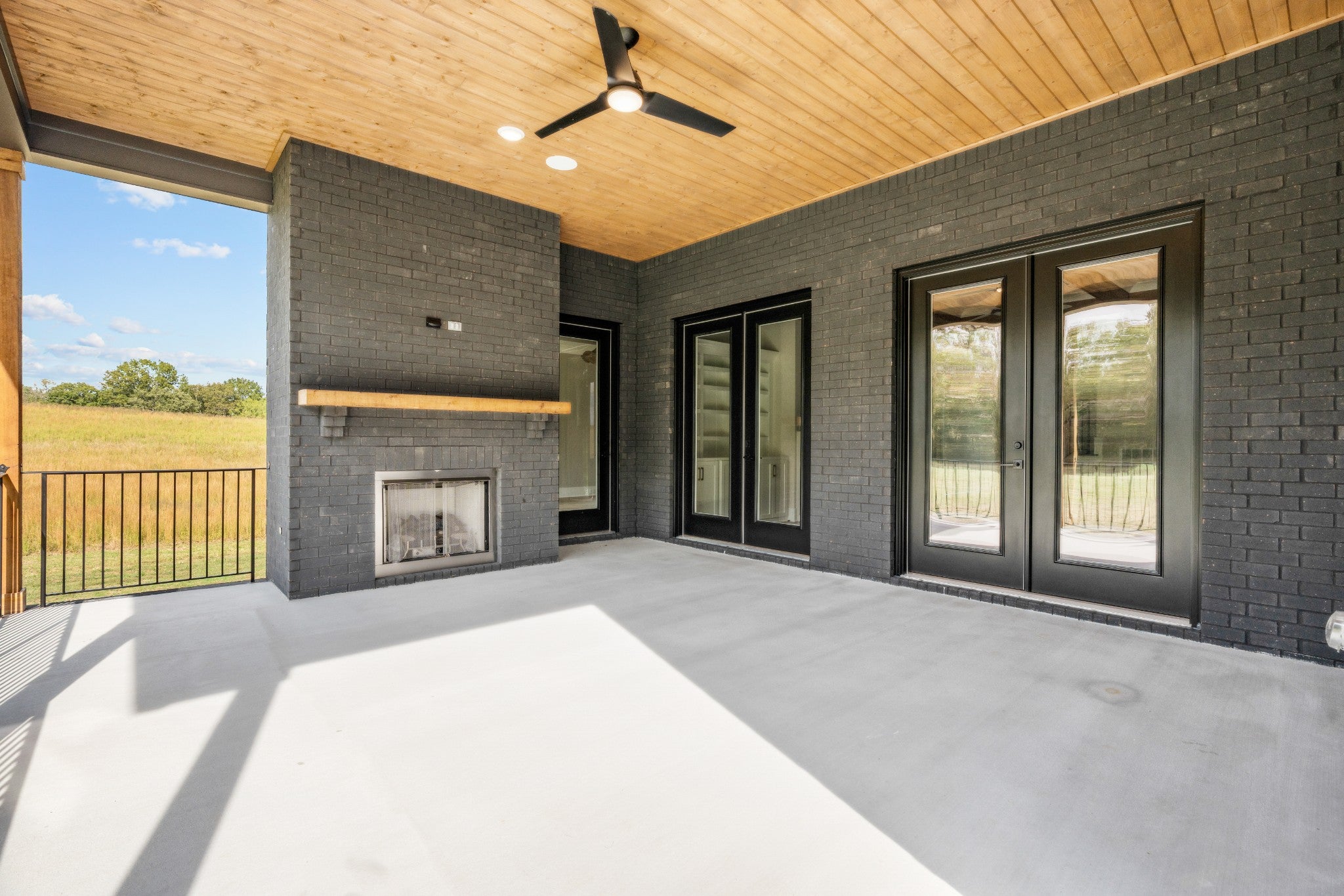 Lebanon, Tennessee, 37090, United States, 5 Bedrooms Bedrooms, ,7 BathroomsBathrooms,Residential,Active,1927656