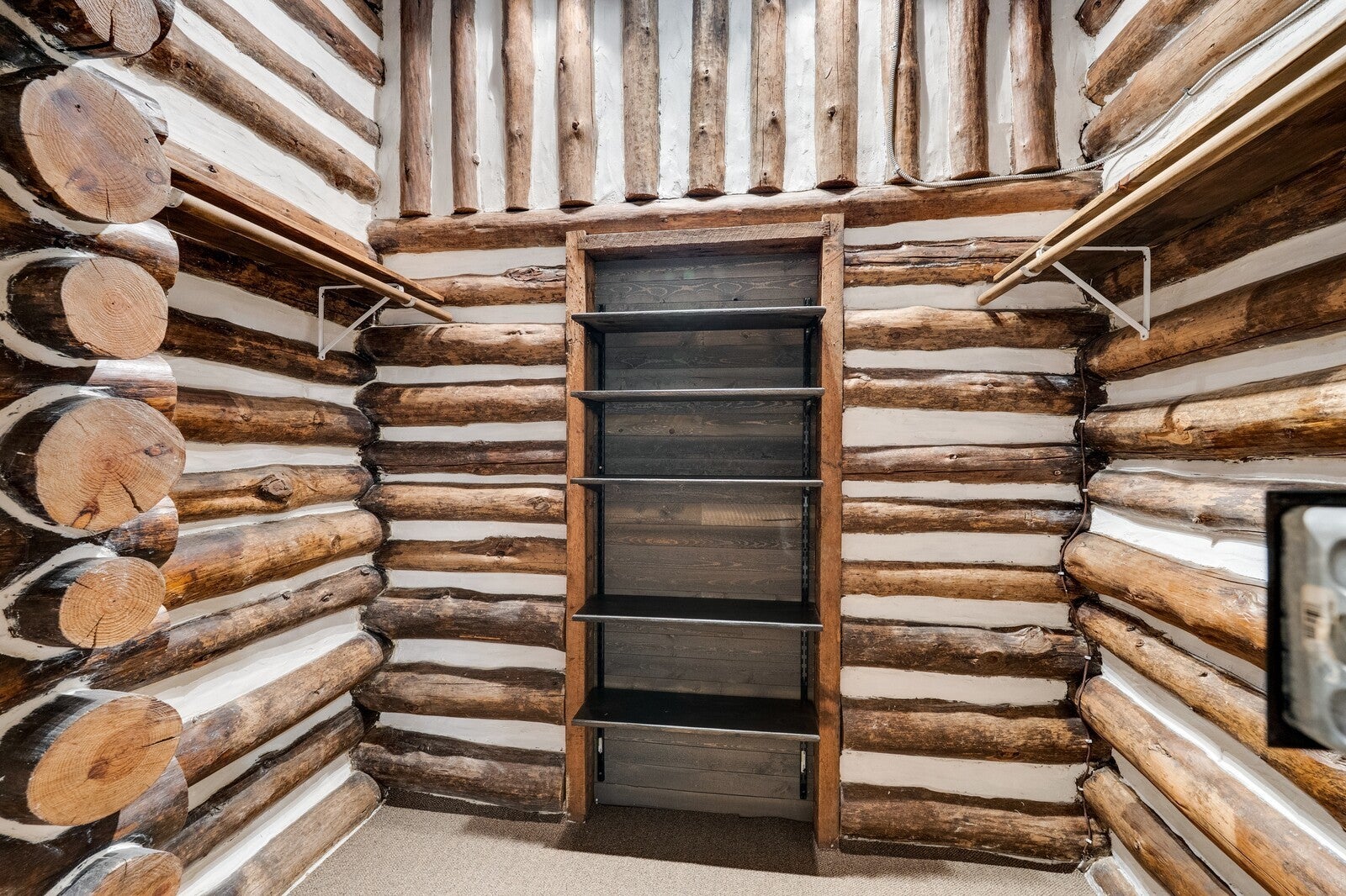 Brentwood, Tennessee, 37027, United States, 3 Bedrooms Bedrooms, ,3 BathroomsBathrooms,Residential,Active,1967284