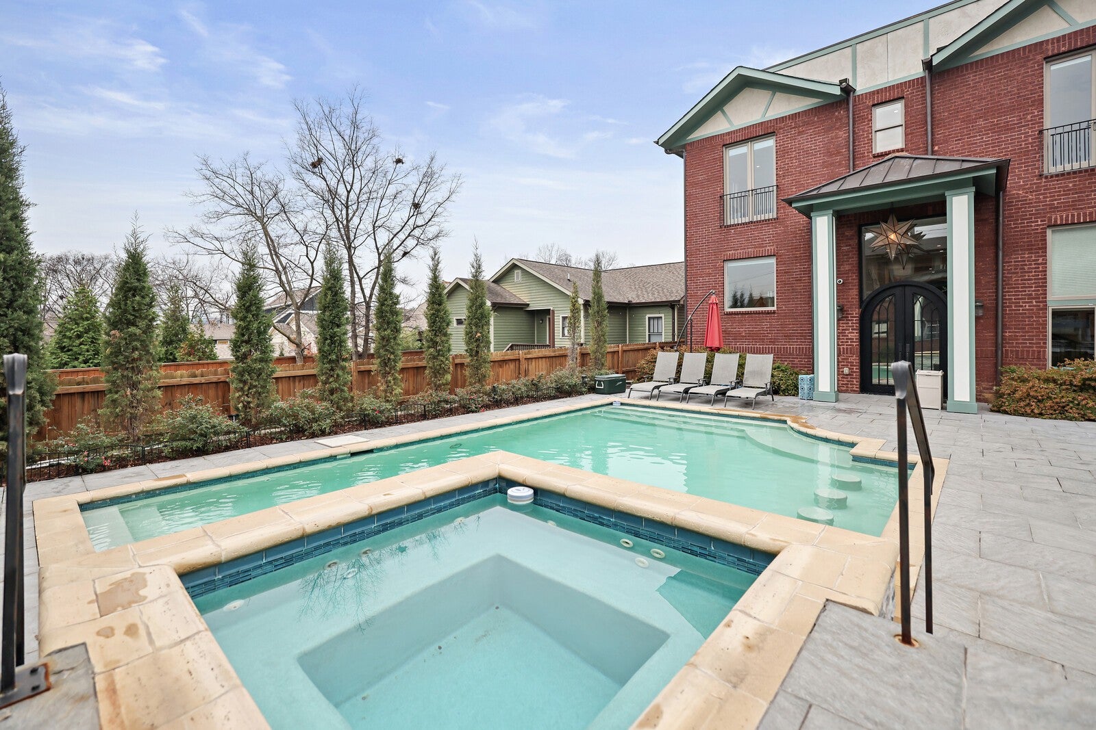 Nashville, Tennessee, 37206, United States, 7 Bedrooms Bedrooms, ,8 BathroomsBathrooms,Residential,Active,2006799