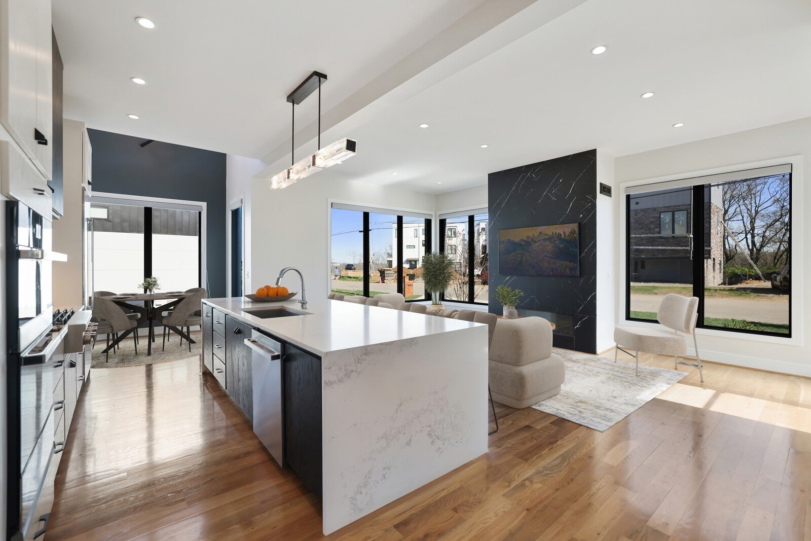 Nashville, Tennessee, 37209, United States, 4 Bedrooms Bedrooms, ,5 BathroomsBathrooms,Residential,Active,1888976