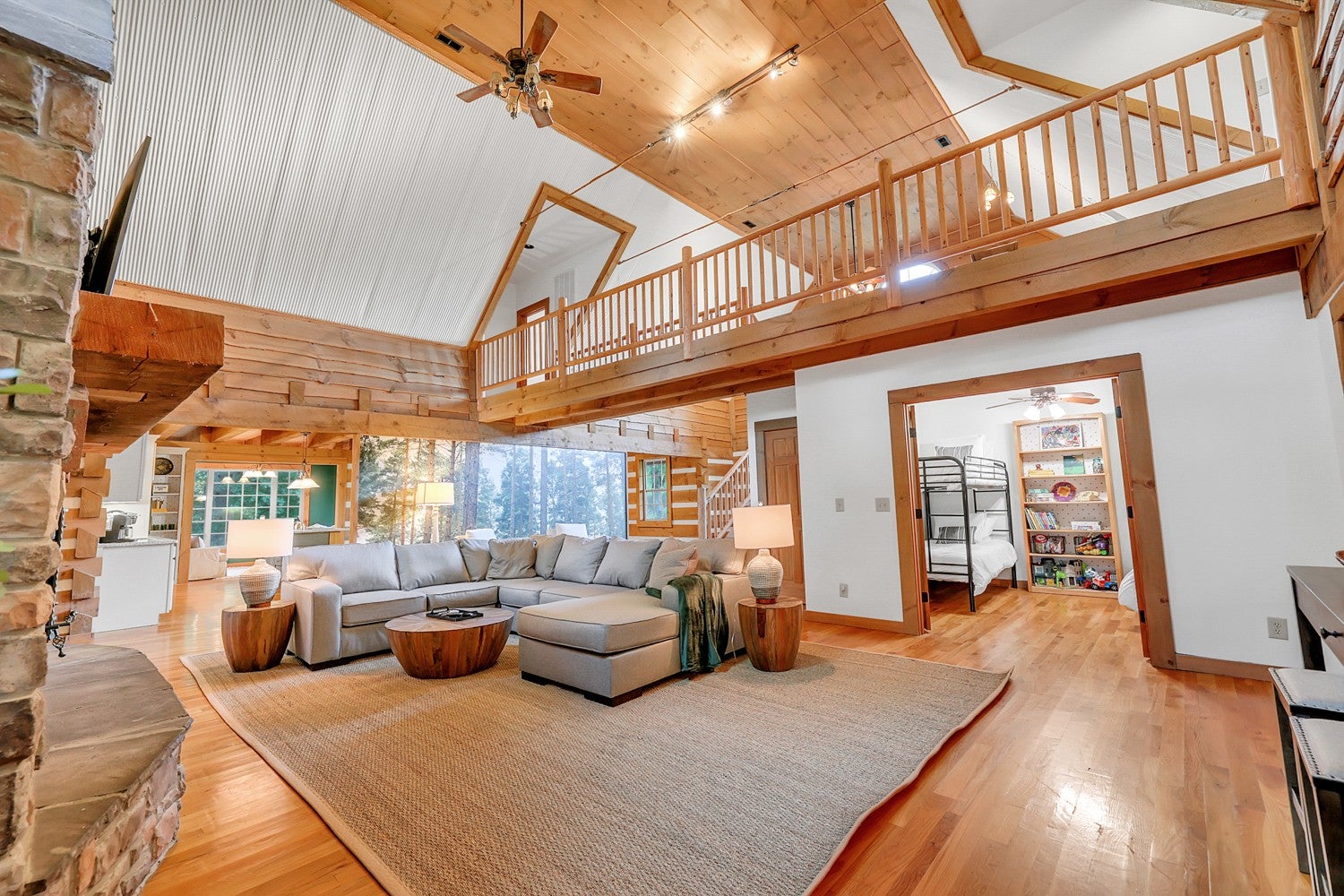 Cross Plains, Tennessee, 37049, United States, 4 Bedrooms Bedrooms, ,3 BathroomsBathrooms,Residential,Active,1929704