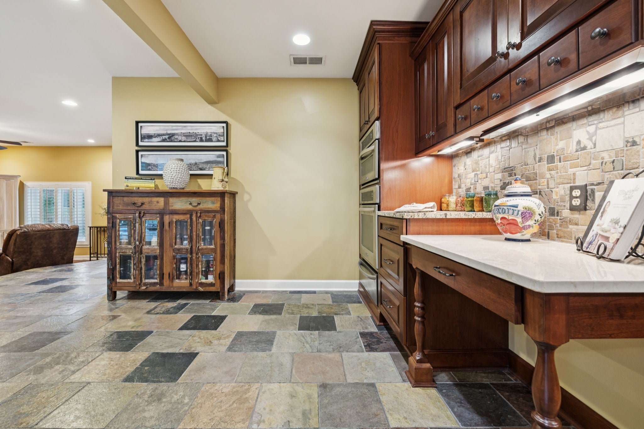 Hermitage, Tennessee, 37076, United States, 4 Bedrooms Bedrooms, ,3 BathroomsBathrooms,Residential,Active,1945343