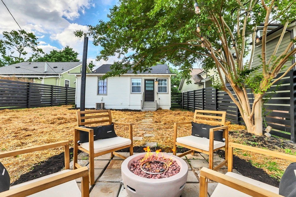 Nashville, Tennessee, 37206, United States, 3 Bedrooms Bedrooms, ,2 BathroomsBathrooms,Residential,Active,1912805