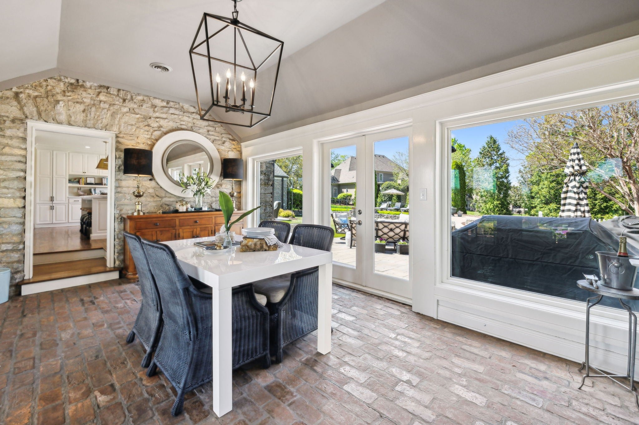 Hendersonville, Tennessee, 37075, United States, 4 Bedrooms Bedrooms, ,4 BathroomsBathrooms,Residential,Active,1889035