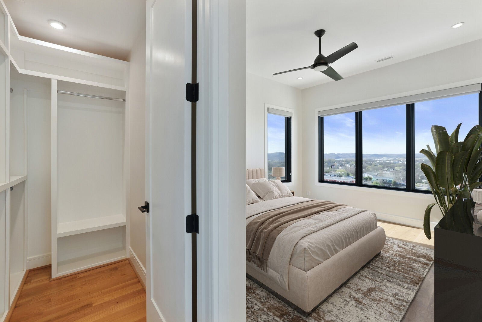 Nashville, Tennessee, 37209, United States, 4 Bedrooms Bedrooms, ,5 BathroomsBathrooms,Residential,Active,1888976