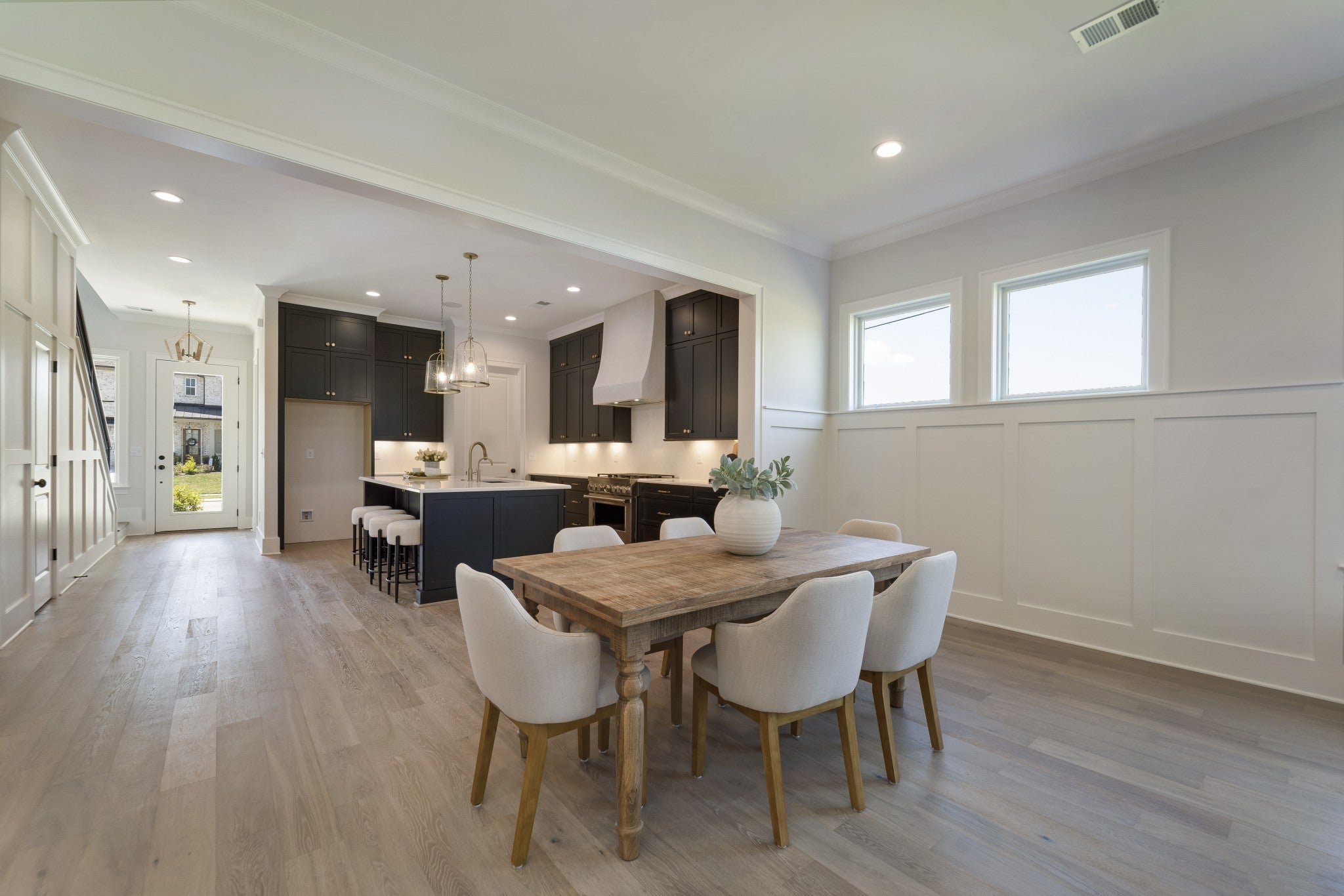 Franklin, Tennessee, 37064, United States, 5 Bedrooms Bedrooms, ,6 BathroomsBathrooms,Residential,Active,2007106