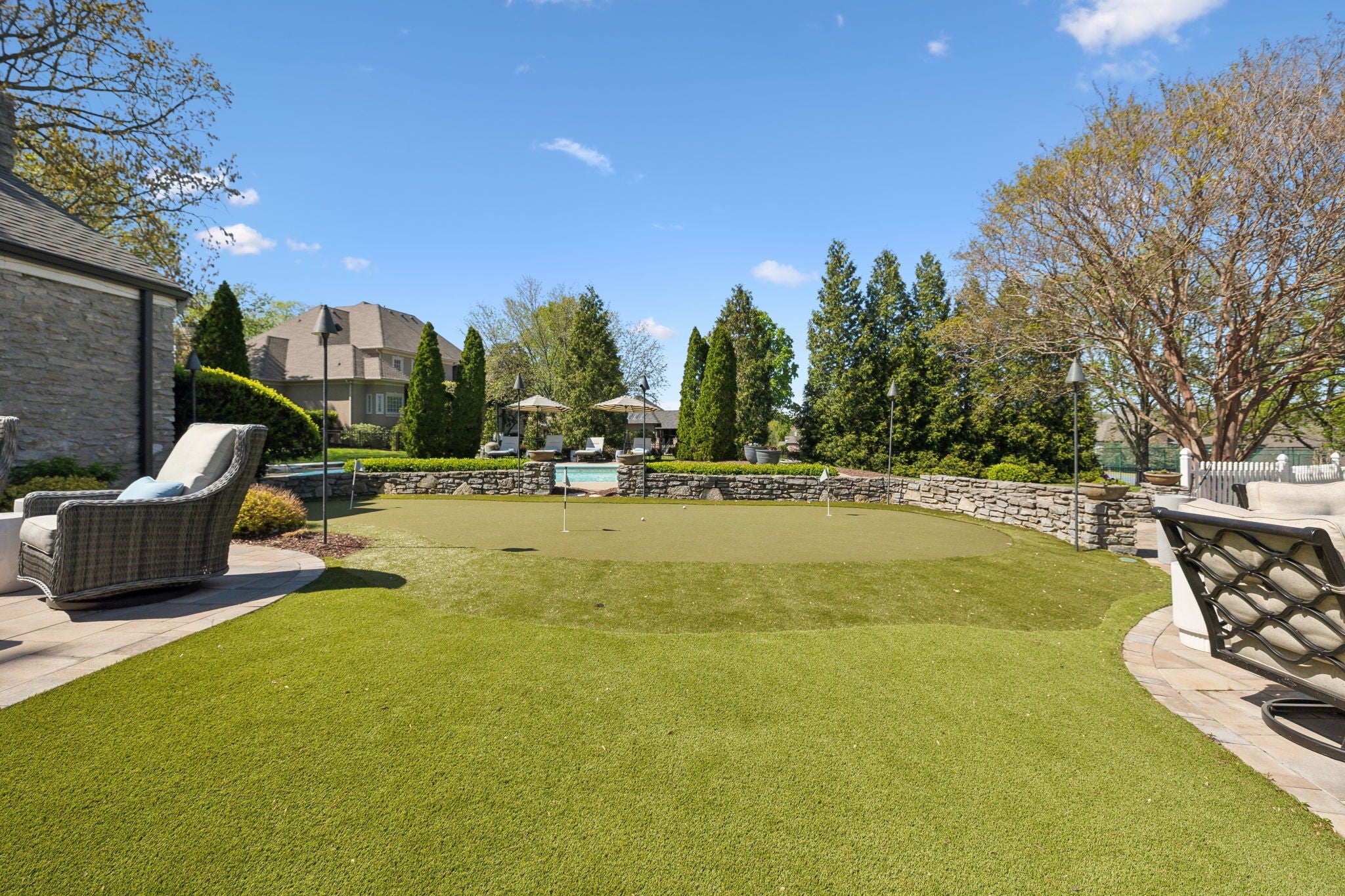 Hendersonville, Tennessee, 37075, United States, 4 Bedrooms Bedrooms, ,4 BathroomsBathrooms,Residential,Active,1889035