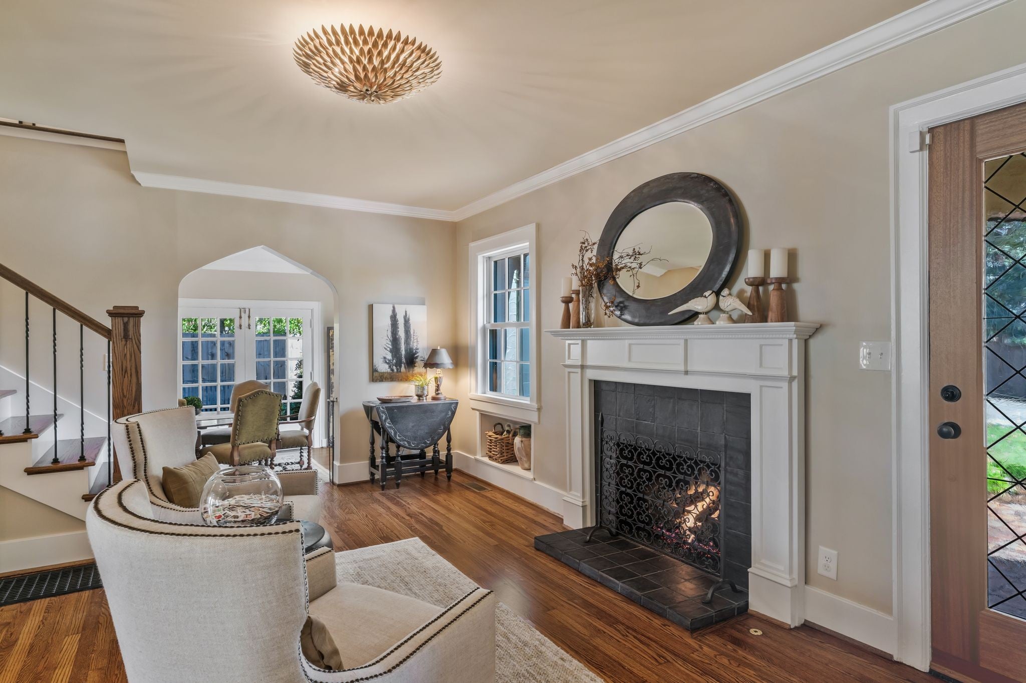 Nashville, Tennessee, 37215, United States, 4 Bedrooms Bedrooms, ,5 BathroomsBathrooms,Residential,Active,1988489