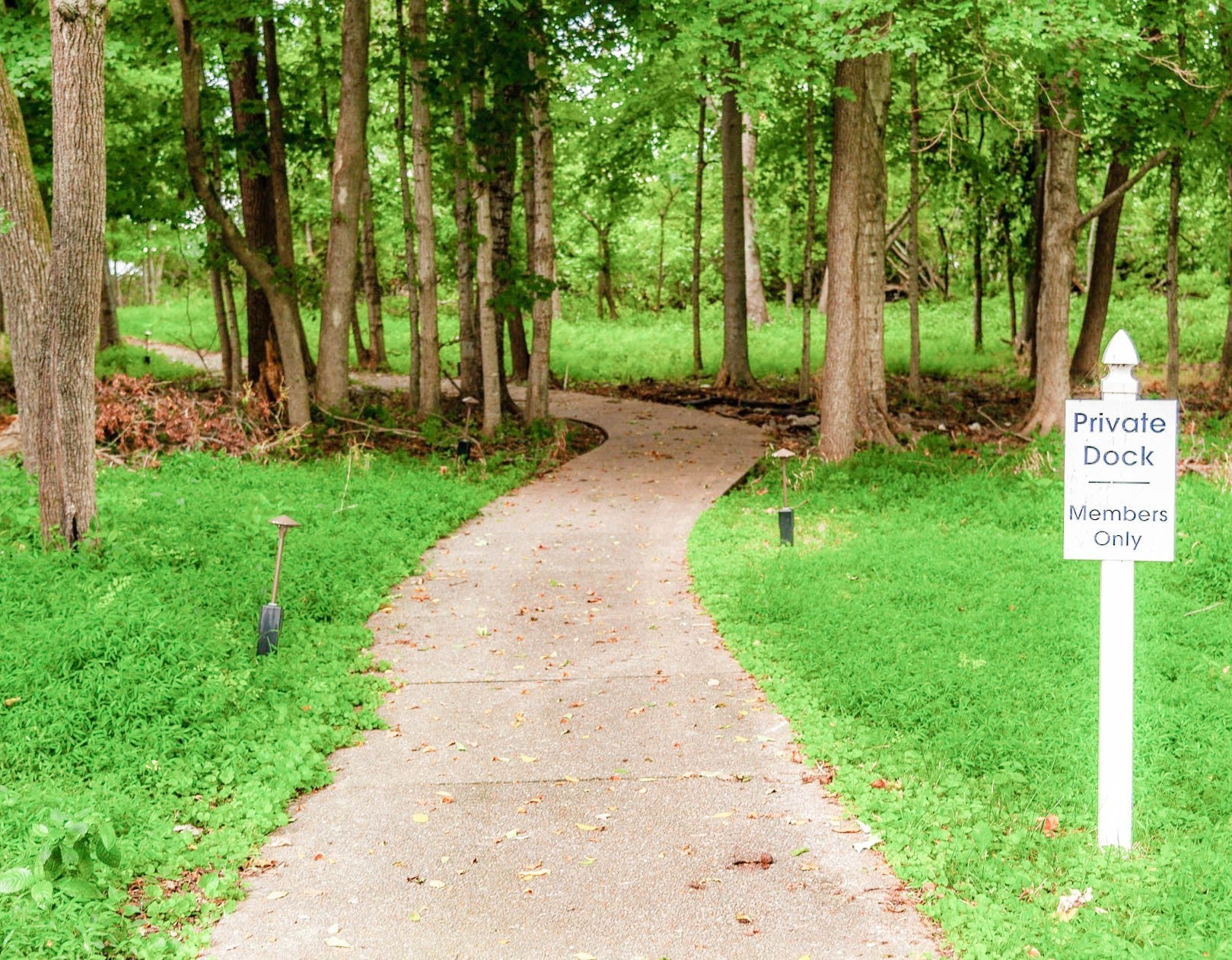 Gallatin, Tennessee, 37066, United States, 4 Bedrooms Bedrooms, ,5 BathroomsBathrooms,Residential,Active,1876698