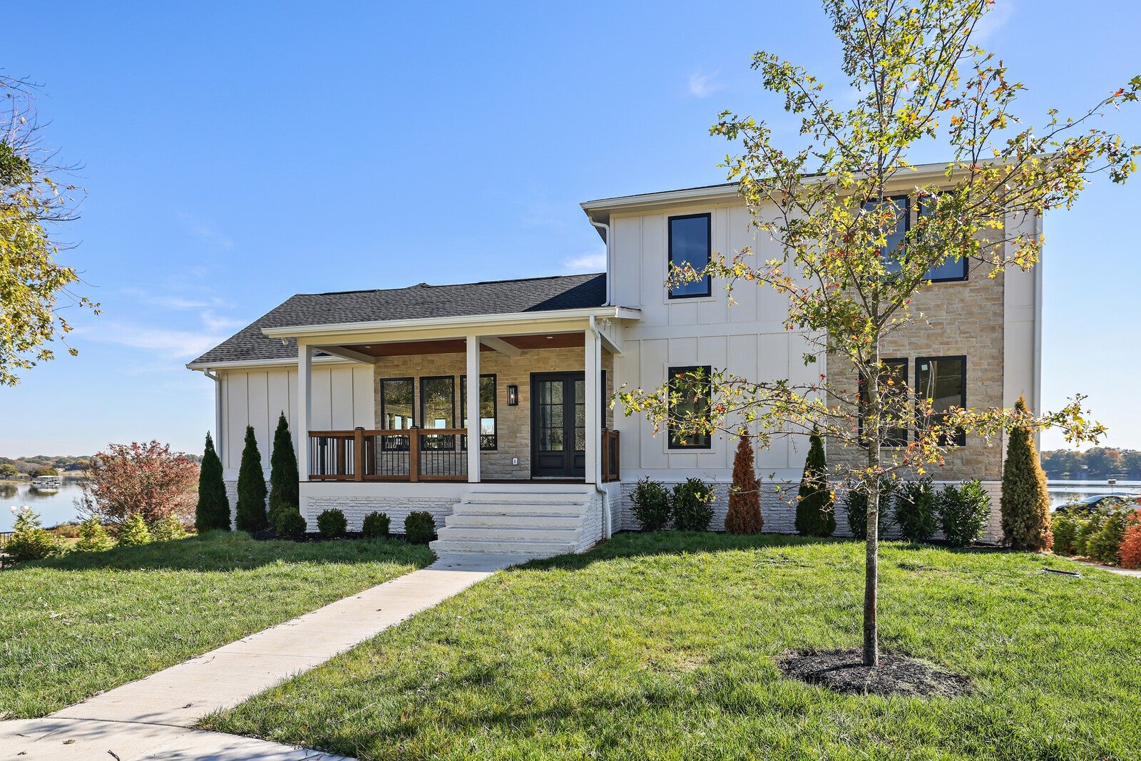 Hendersonville, Tennessee, 37075, United States, 5 Bedrooms Bedrooms, ,5 BathroomsBathrooms,Residential,Active,1988446