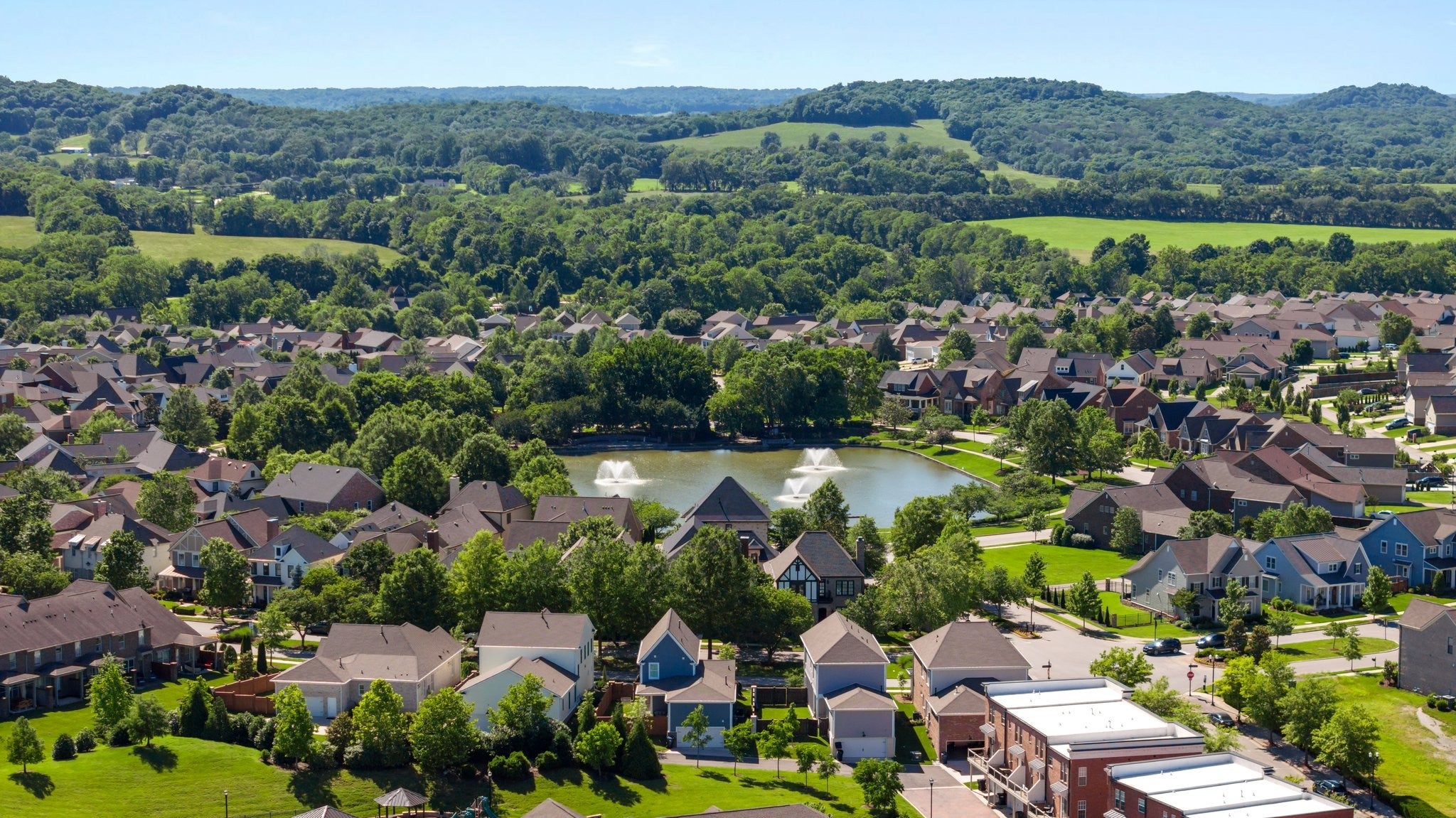 Thompsons Station, Tennessee, 37179, United States, 5 Bedrooms Bedrooms, ,5 BathroomsBathrooms,Residential,Active,2028176