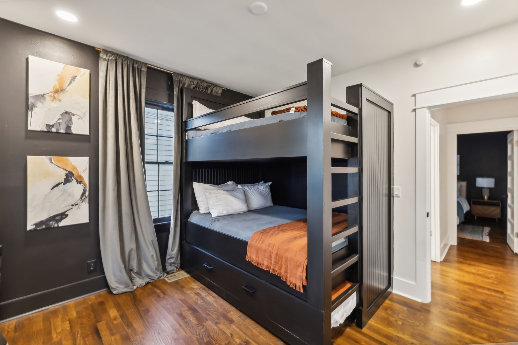 Nashville, Tennessee, 37206, United States, 3 Bedrooms Bedrooms, ,2 BathroomsBathrooms,Residential,Active,1912805