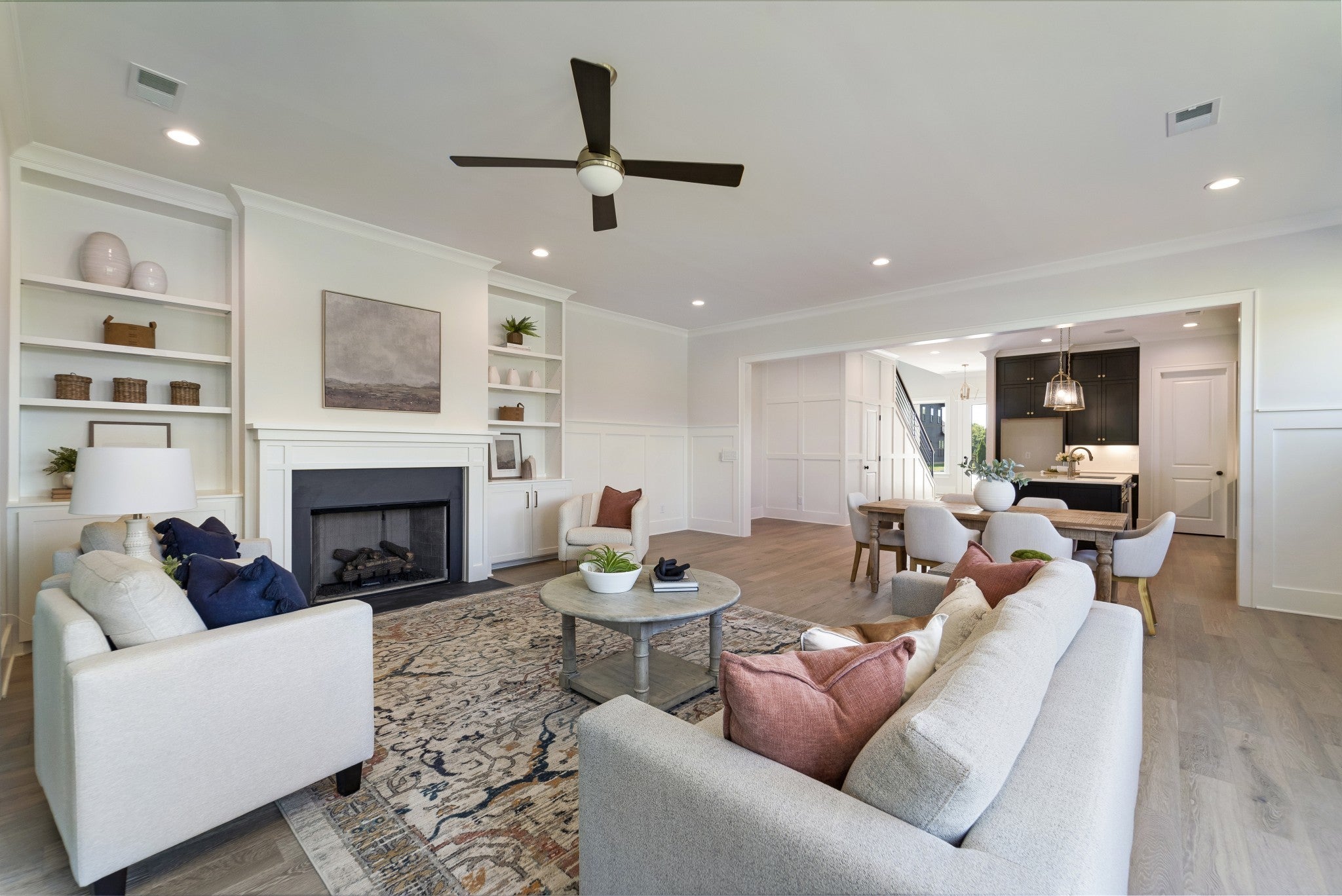 Franklin, Tennessee, 37064, United States, 5 Bedrooms Bedrooms, ,6 BathroomsBathrooms,Residential,Active,2007106