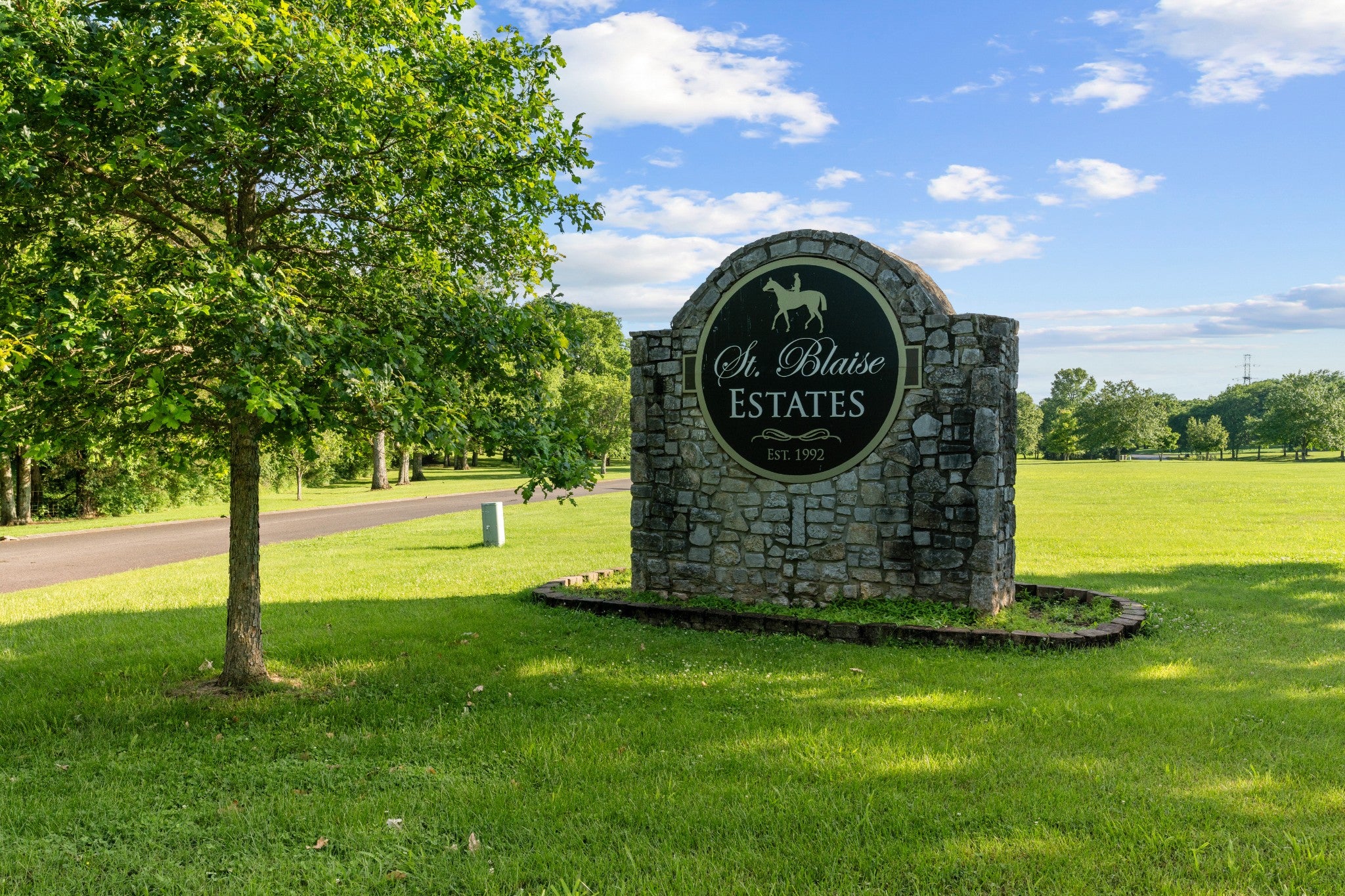 Gallatin, Tennessee, 37066, United States, 4 Bedrooms Bedrooms, ,5 BathroomsBathrooms,Residential,Active,1834473