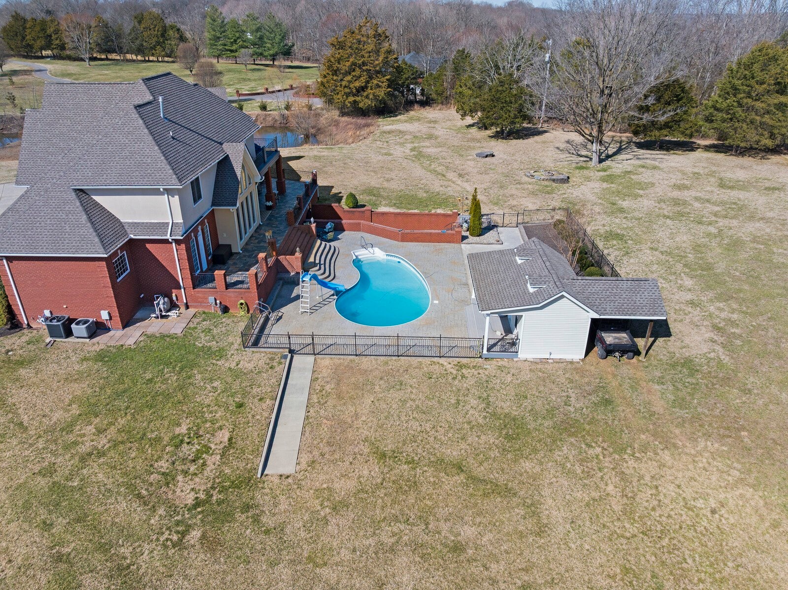 Portland, Tennessee, 37148, United States, 4 Bedrooms Bedrooms, ,4 BathroomsBathrooms,Residential,Active,1920253