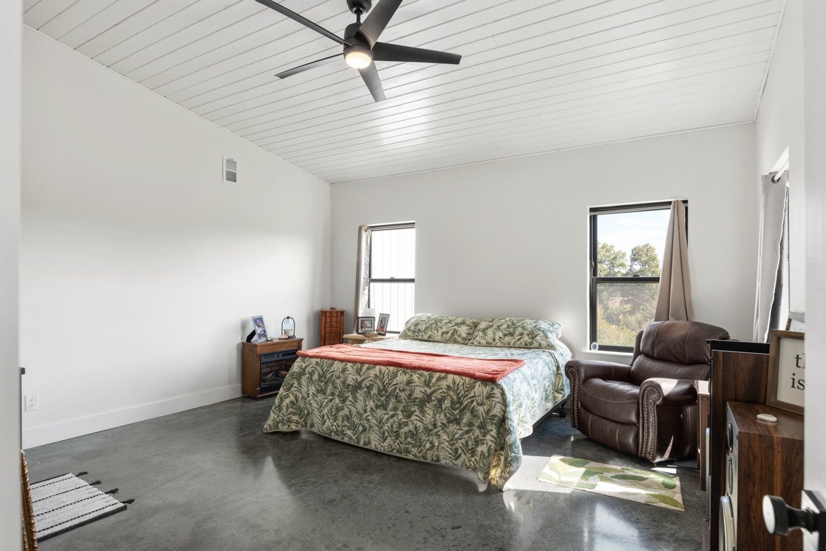 Westmoreland, Tennessee, 37186, United States, 3 Bedrooms Bedrooms, ,3 BathroomsBathrooms,Residential,Active,1964466