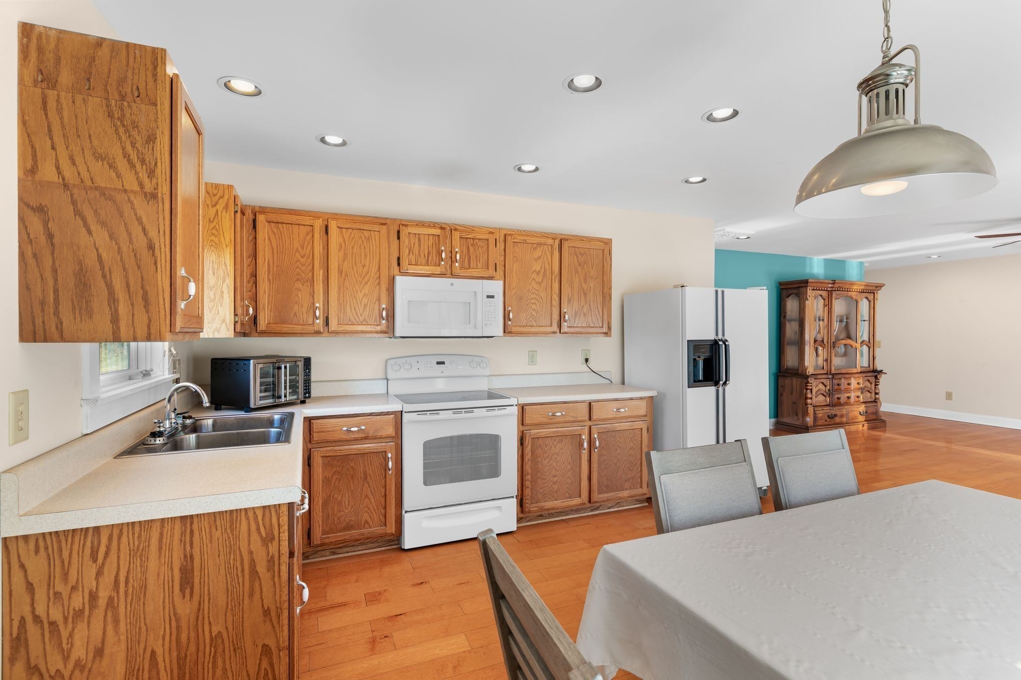 Lebanon, Tennessee, 37087, United States, 3 Bedrooms Bedrooms, ,3 BathroomsBathrooms,Residential,Active,1987222