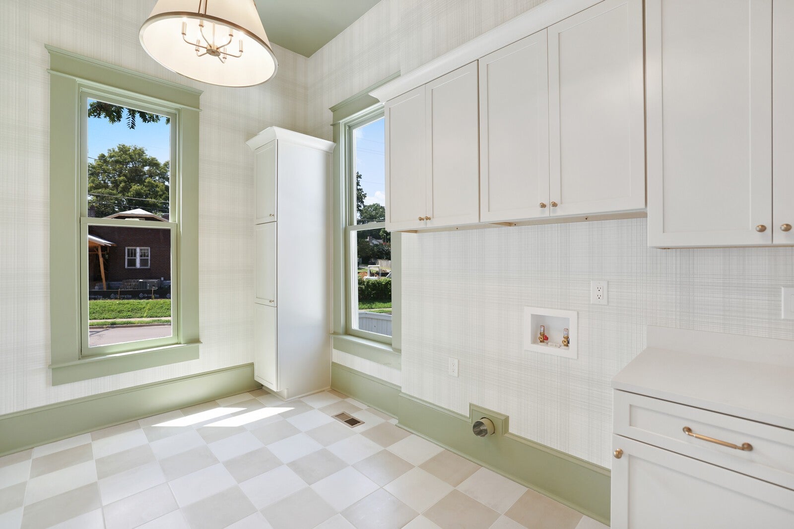 Nashville, Tennessee, 37204, United States, 4 Bedrooms Bedrooms, ,4 BathroomsBathrooms,Residential,Active,1922332