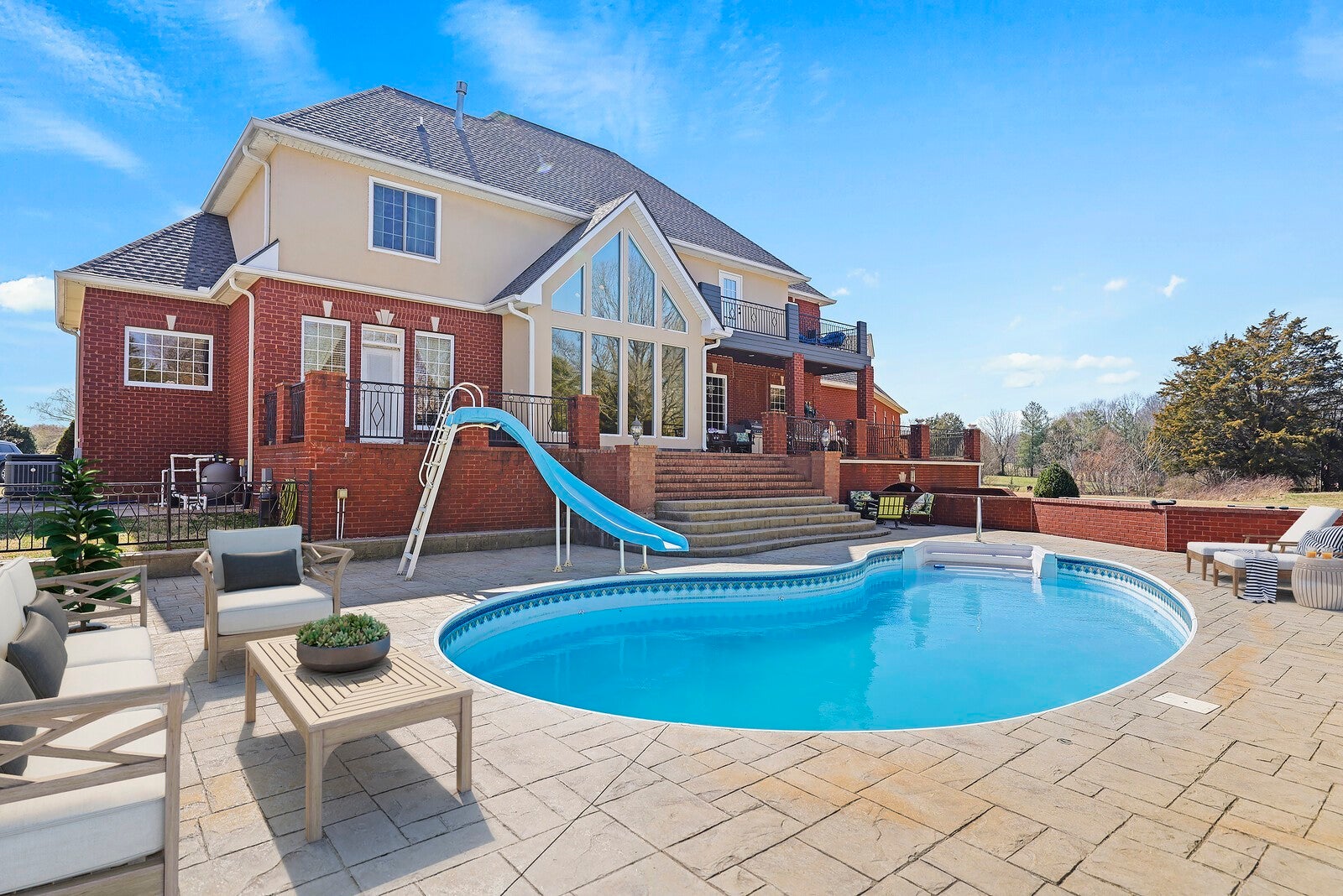 Portland, Tennessee, 37148, United States, 4 Bedrooms Bedrooms, ,4 BathroomsBathrooms,Residential,Active,1920253
