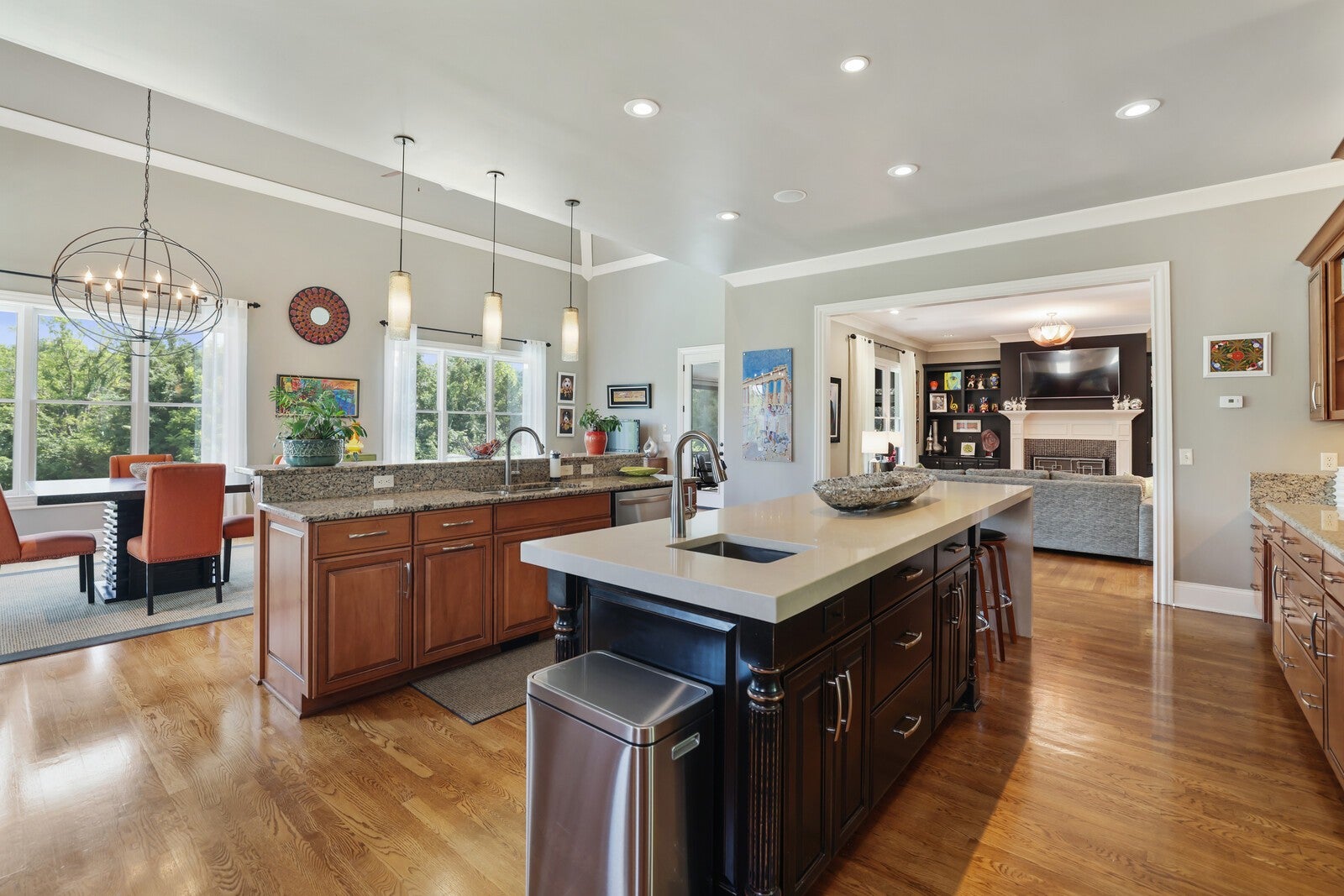 Brentwood, Tennessee, 37027, United States, 5 Bedrooms Bedrooms, ,5 BathroomsBathrooms,Residential,Active,1914575