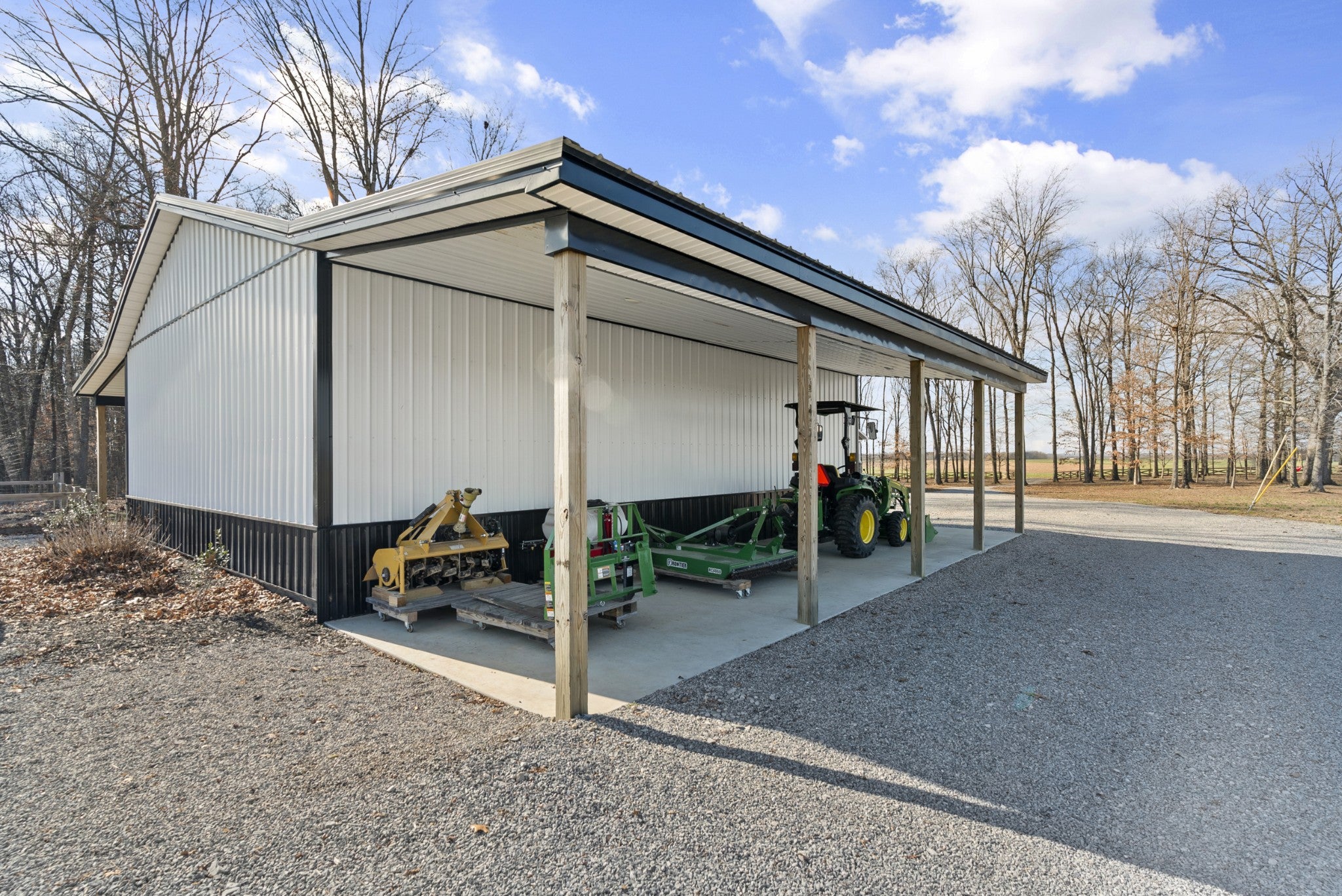 Springfield, Tennessee, 37172, United States, 4 Bedrooms Bedrooms, ,3 BathroomsBathrooms,Residential,Active,2015442