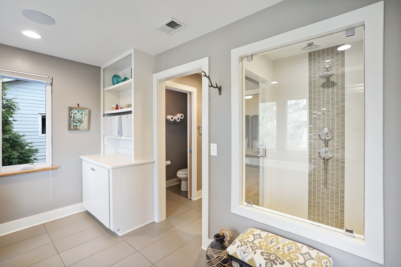 Nashville, Tennessee, 37206, United States, 4 Bedrooms Bedrooms, ,3 BathroomsBathrooms,Residential,Active,1969649