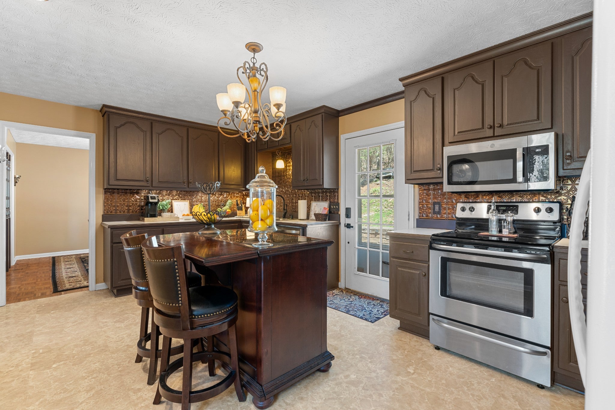 Dowelltown, Tennessee, 37059, United States, 4 Bedrooms Bedrooms, ,2 BathroomsBathrooms,Residential,Active,1745626