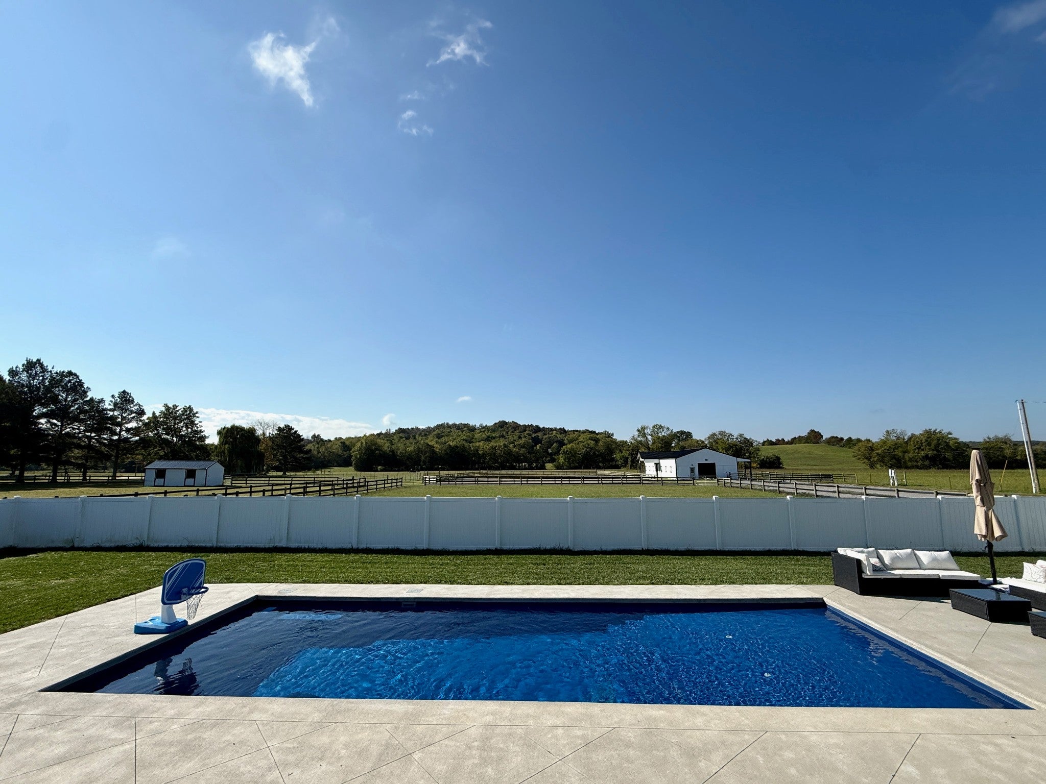 Lebanon, Tennessee, 37090, United States, 3 Bedrooms Bedrooms, ,4 BathroomsBathrooms,Residential,Active,1954332